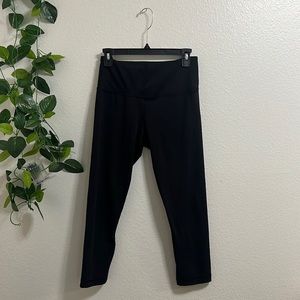 90 degree black crop leggings — size M